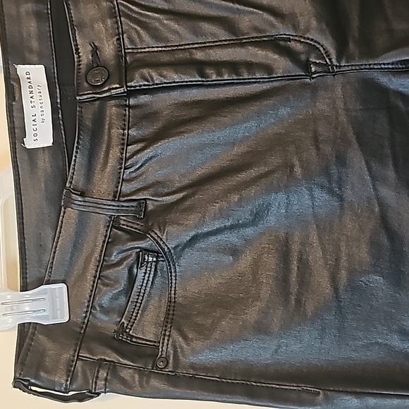 Social Standar by Sanctuary Women's Faux Leather Ankle Skinny Jeans Size 14 Blac - Picture 4 of 14